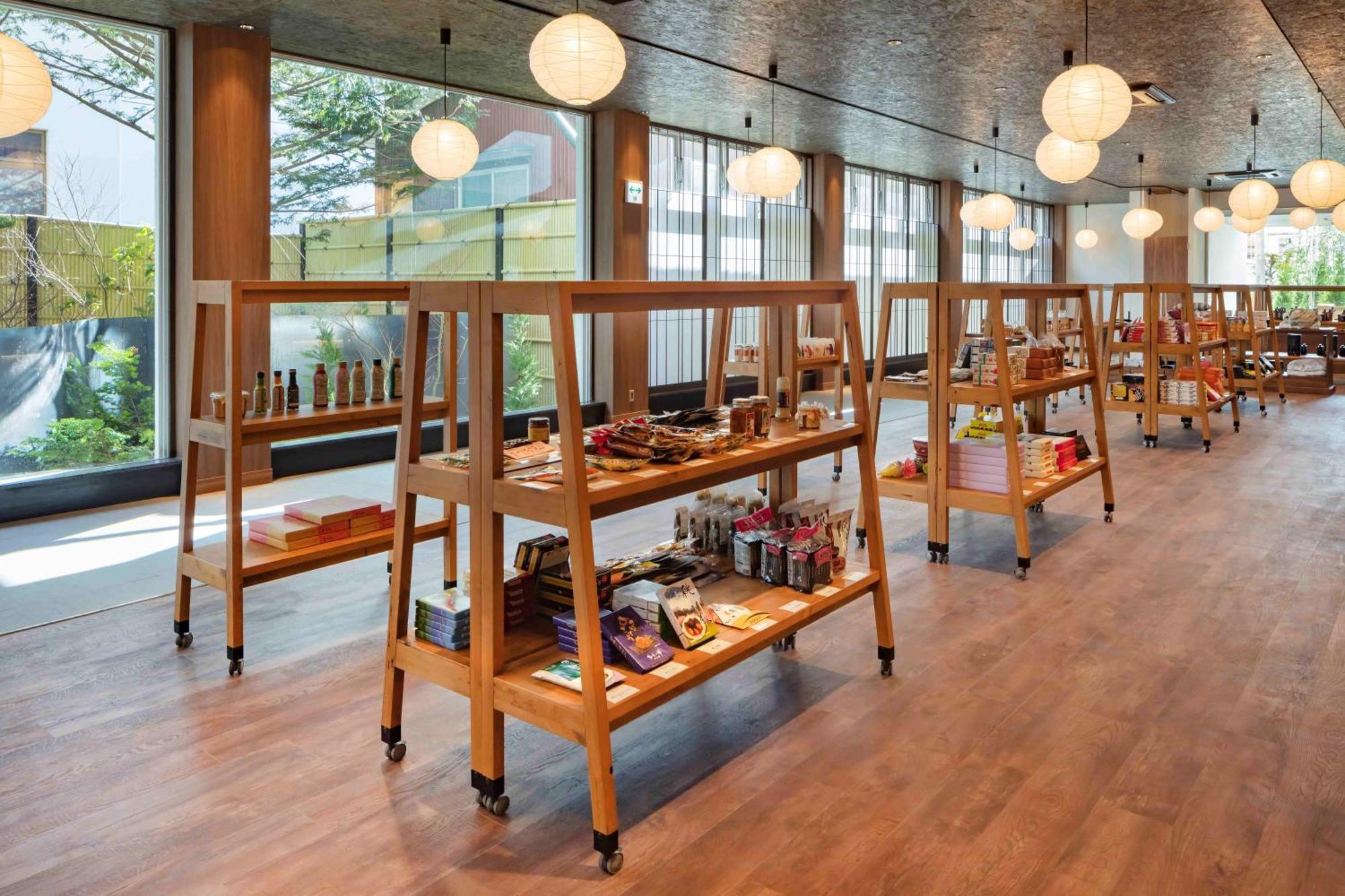 ホテル 陽日の郷あづま館 二本松市 エクステリア 写真